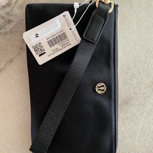 Lululemon Now and Always Pouch